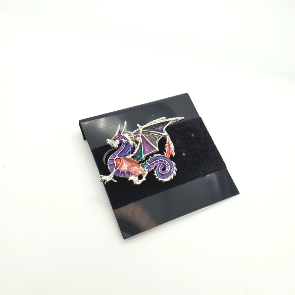 Dragon pin